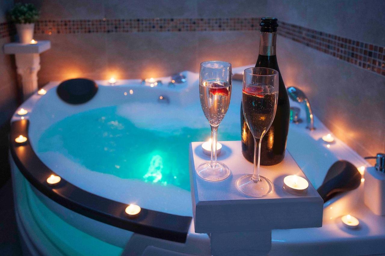 B&D Private Spa Bath Apartment ซลาตีบอร์ ภายนอก รูปภาพ