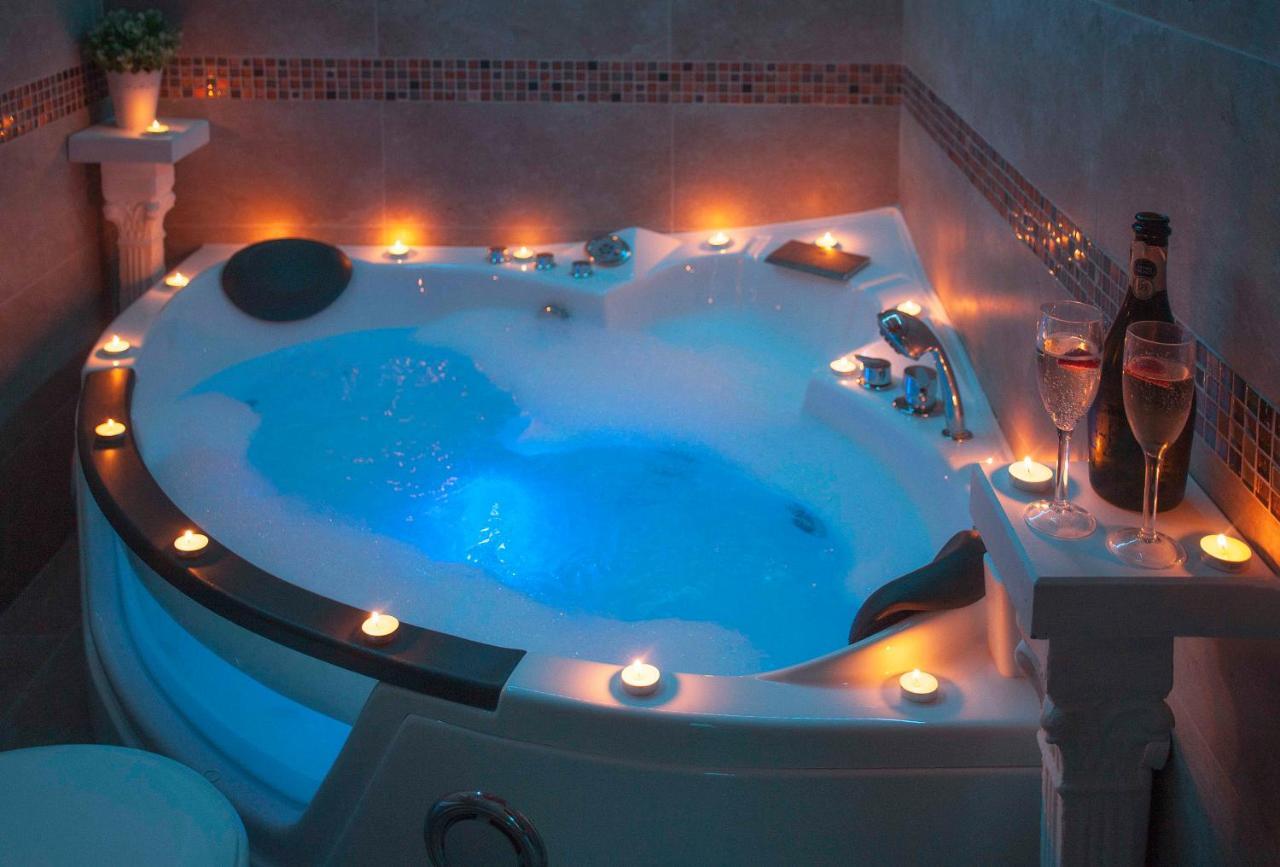 B&D Private Spa Bath Apartment ซลาตีบอร์ ภายนอก รูปภาพ
