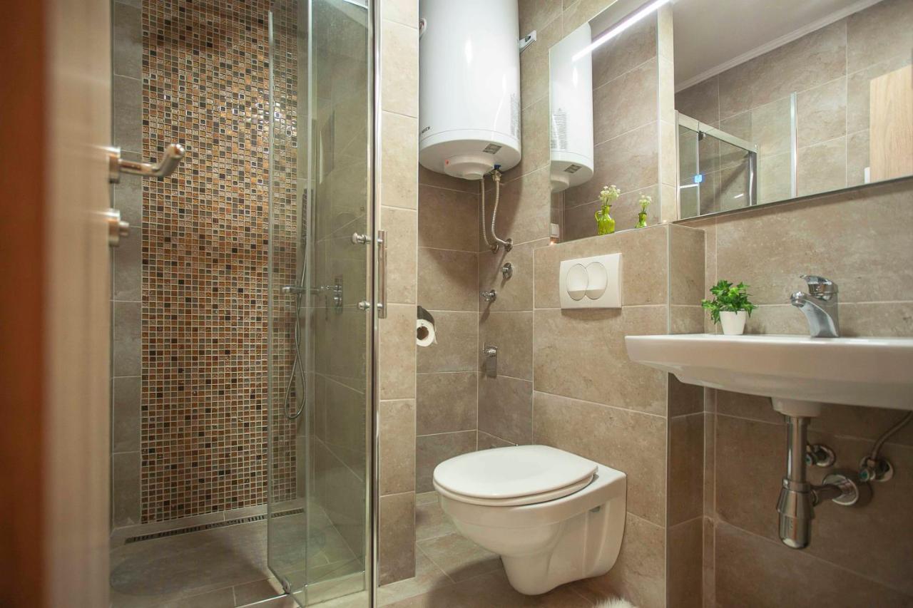 B&D Private Spa Bath Apartment ซลาตีบอร์ ภายนอก รูปภาพ